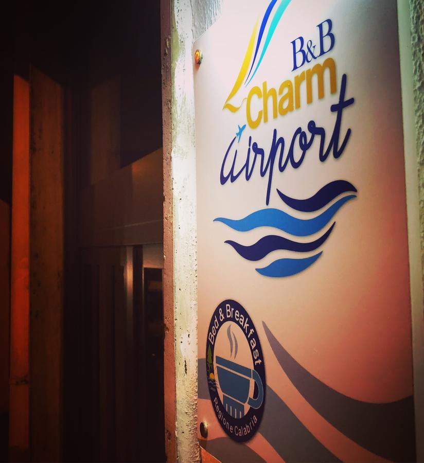 雷焦卡拉布里亚Charm Airport住宿加早餐旅馆 外观 照片